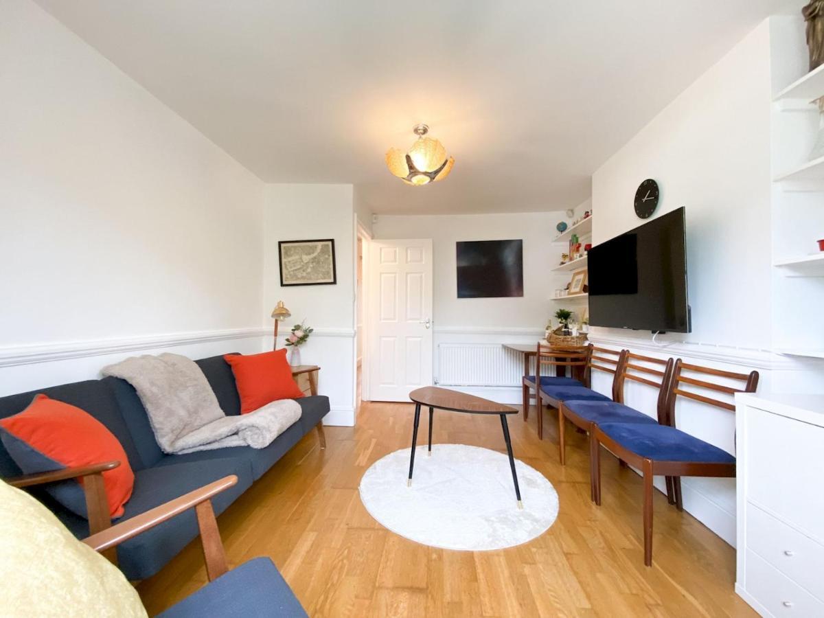 Pass The Keys Garden Apartment In Stockwell Londres Exterior foto